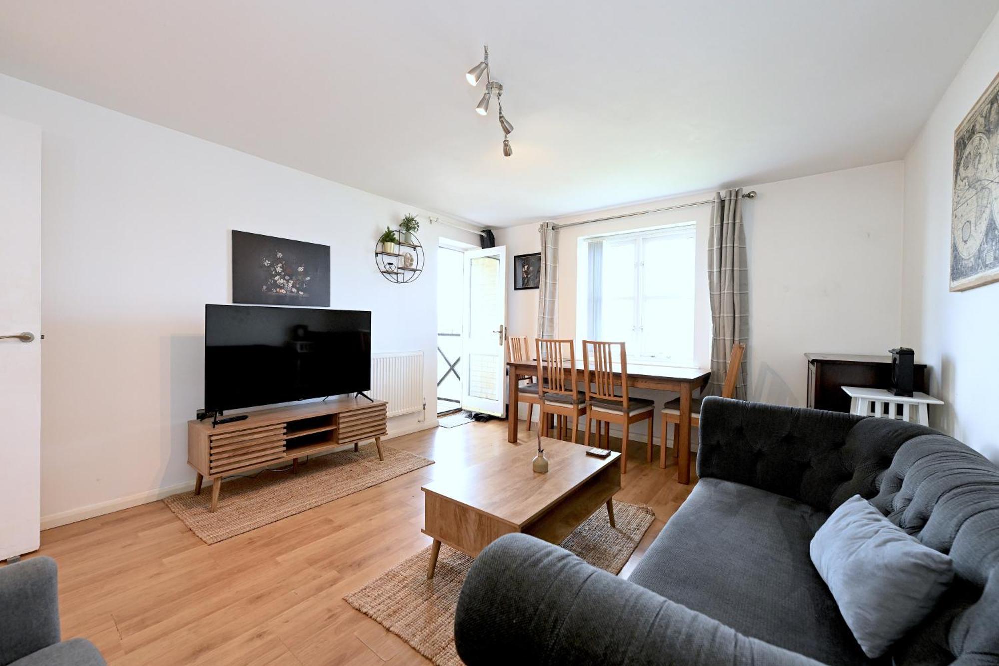 Unique 2-bedroom With River Views! Appartamento Londra